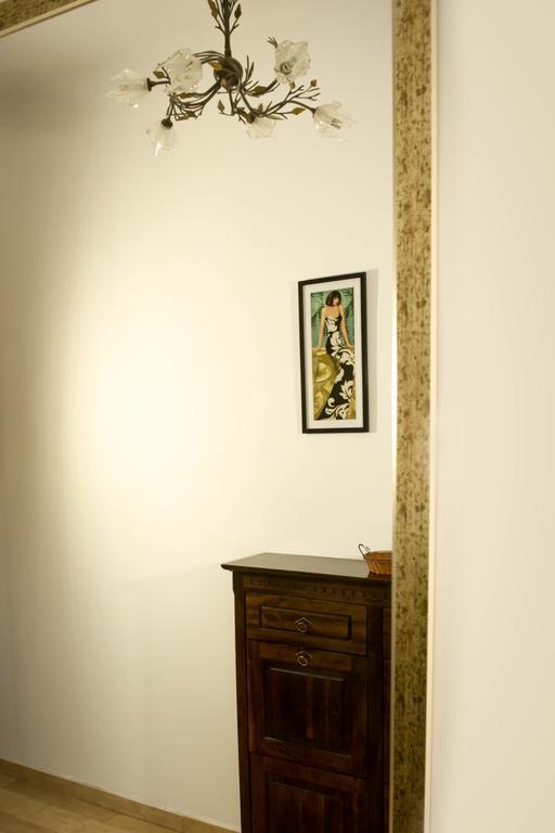Chic Apartment براشوف المظهر الخارجي الصورة