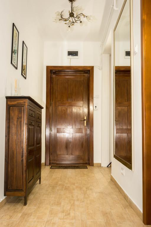 Chic Apartment براشوف المظهر الخارجي الصورة